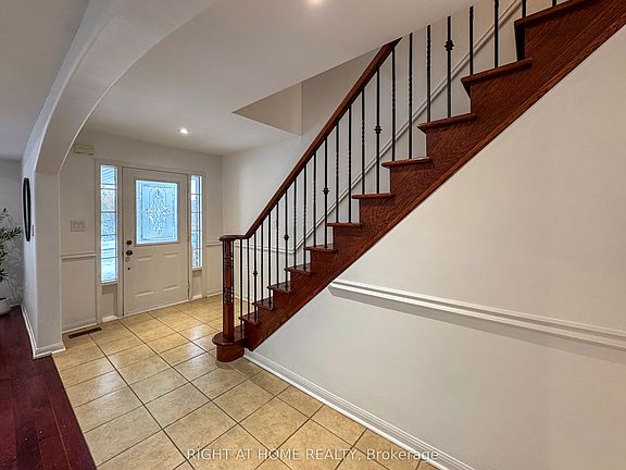 4th image of 842 4th Line