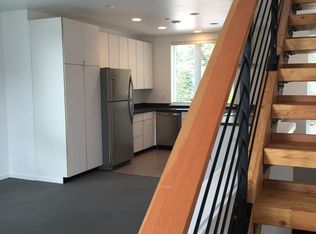 386 Root Path NW, Bainbridge Island, WA 98110