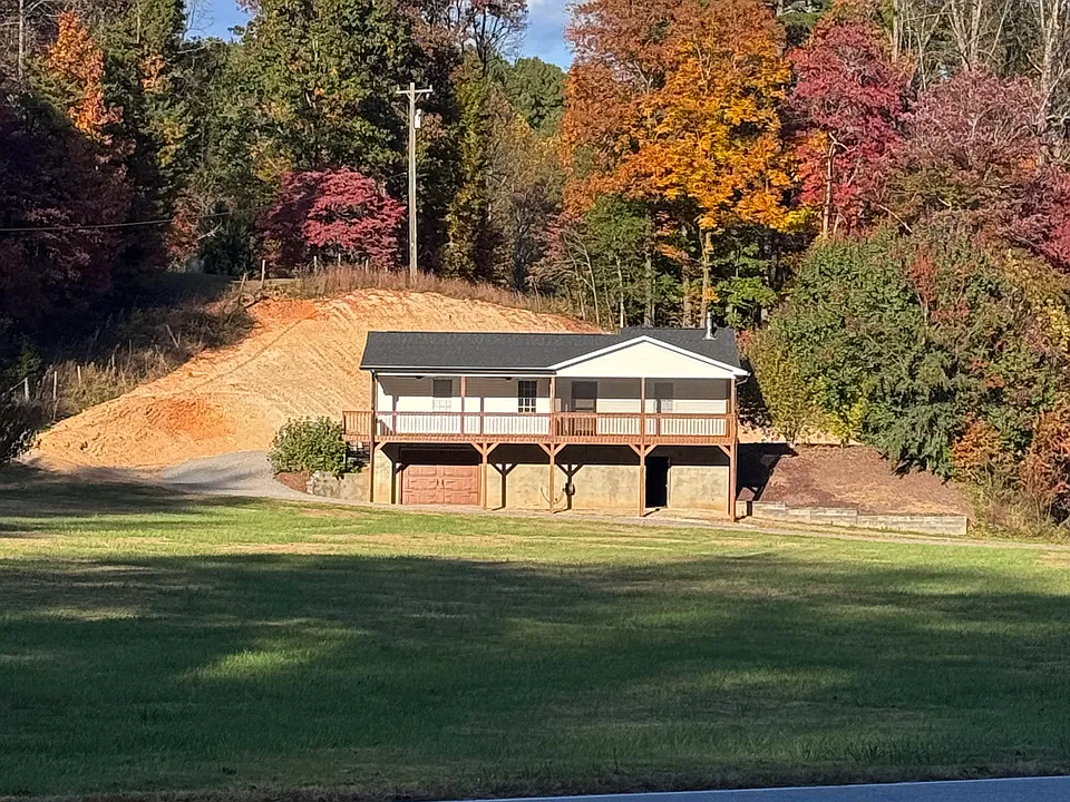 2994 Pine Cove Rd