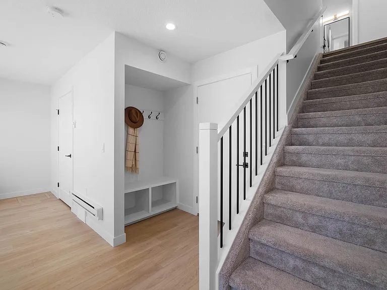130 Element Dr NW — Photo 37