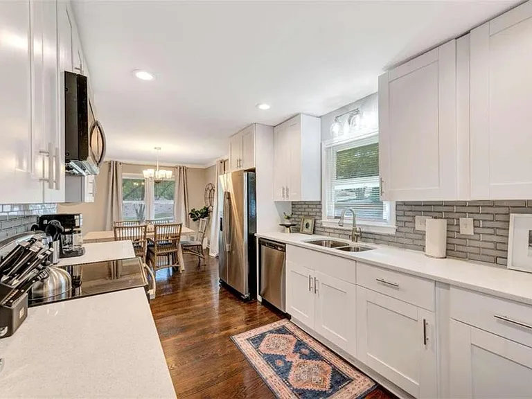 1376 Sandtown Rd SW — Photo 14
