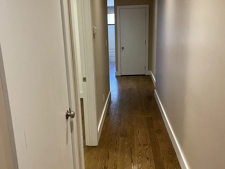 111 Lippincott St #MAIN — Photo 23