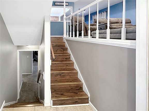 5th image of 1109 Stinson Ave