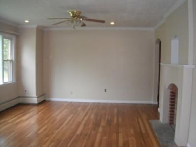 5th image of 1280 Howard Dr