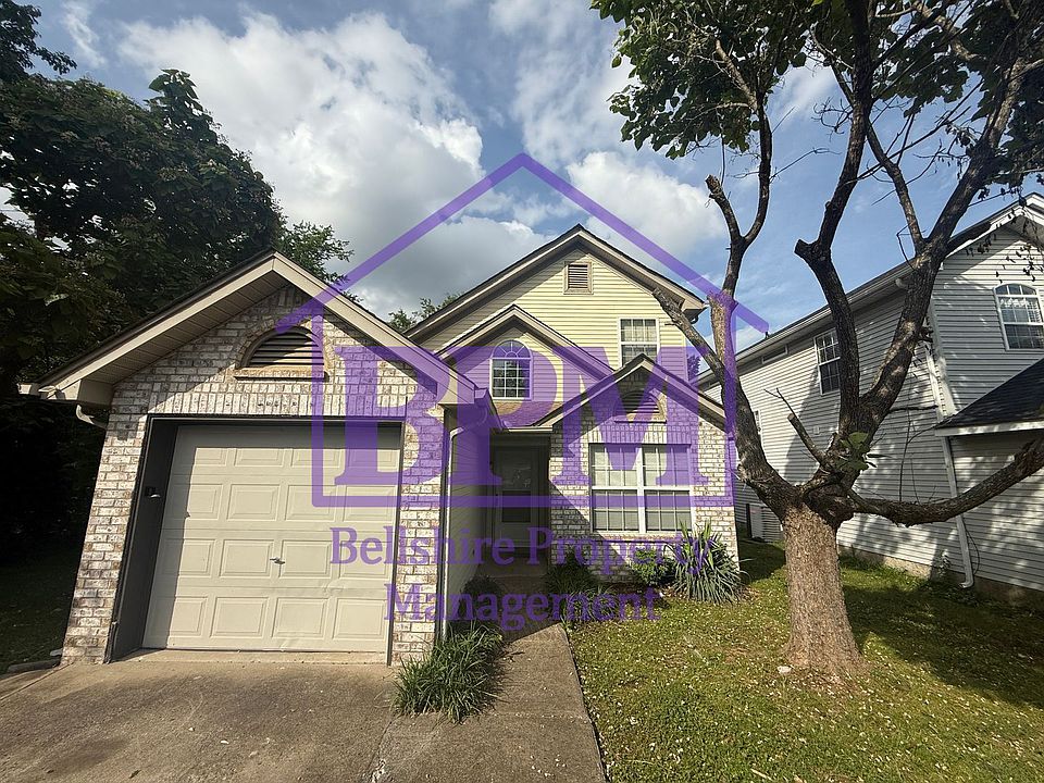 1st image of 101 Hunters Chase Dr