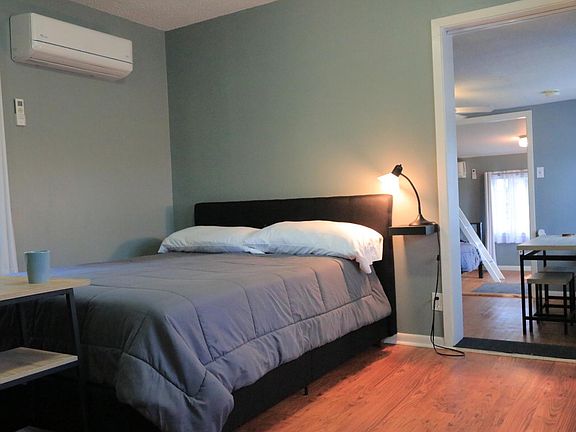 2nd image of 4220 Grim Ave