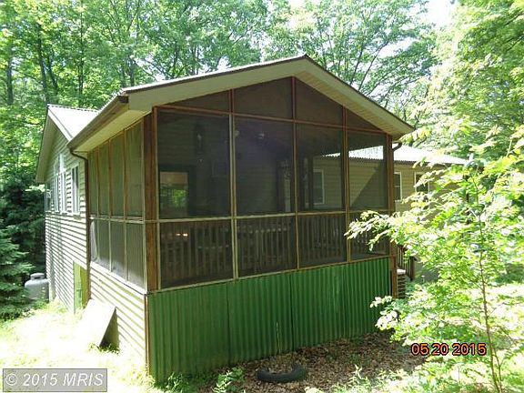 5th image of 224 Blackberry Ln