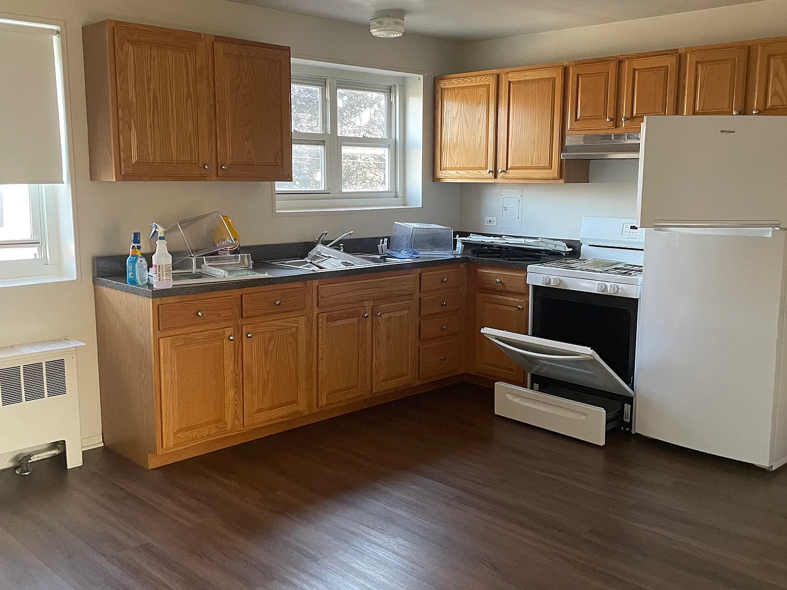 1 bed, 800 sqft, $1,645 — Photo 3