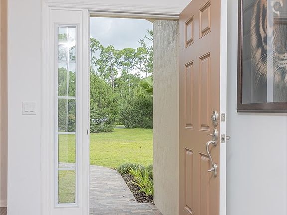 5th image of 128 Bottlebrush Dr