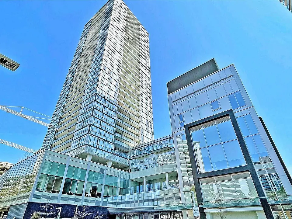 5180 Yonge St
