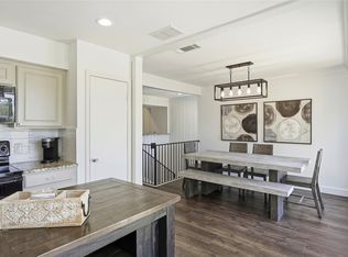 133 World Of Tennis Sq, Austin, TX 78738
