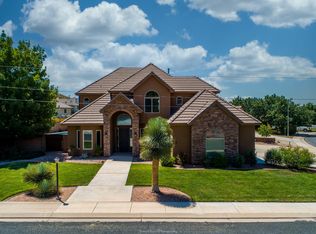 89 W Berry Ln, Toquerville, UT 84774