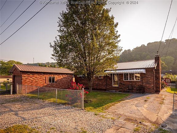 2nd image of 142 Rockwood Dr