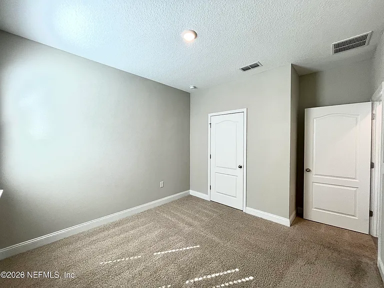 300 Thistleton Way — Photo 14