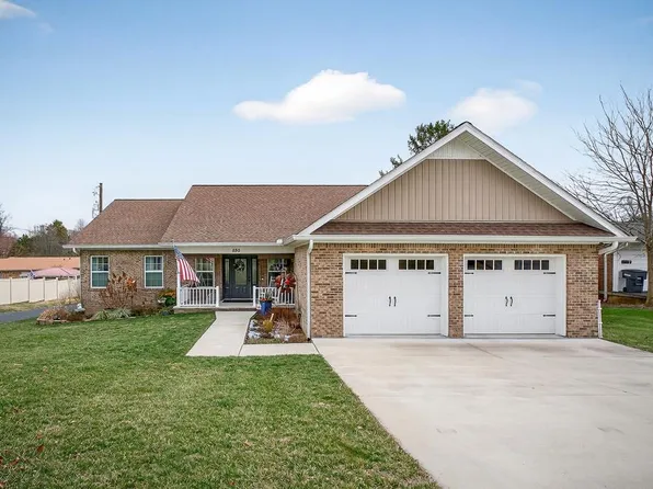 880 Shady Ln, Cookeville, TN 38501