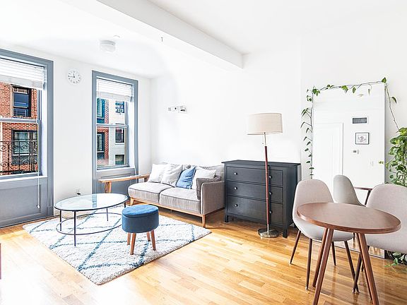 3rd image of 157 Ludlow St APT 3F