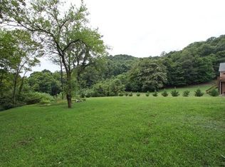 8 Belvedere Dr, Jackson, TN 38301