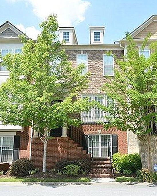 Unit front (summer)