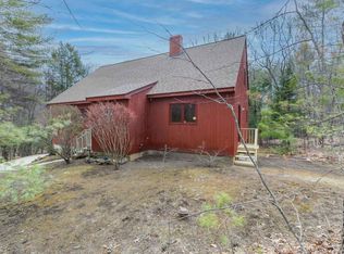 172 Ayers Cove Dr, Barrington, NH 03825