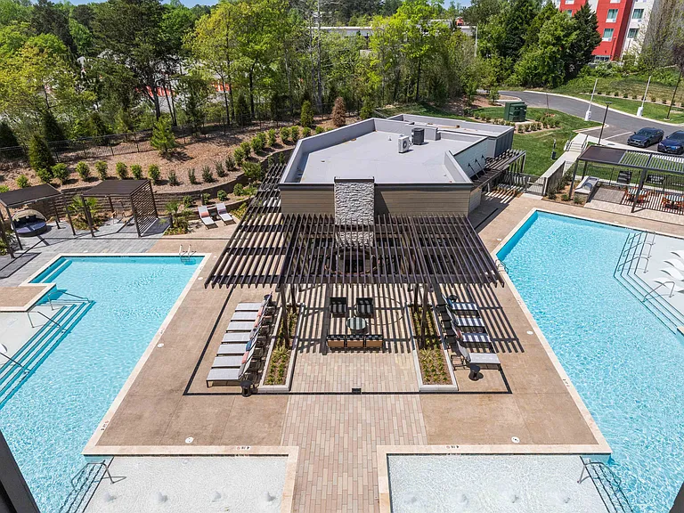 The Court at Redstone — Photo 41