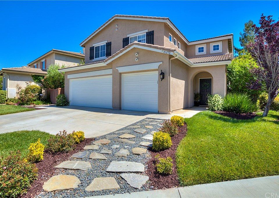 1st image of 41236 Coghill Dr