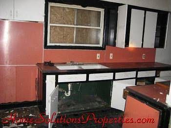 5th image of 14420 Park Grove St