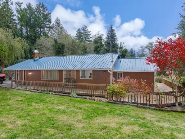 9667 Yaquina Bay Rd, Newport, OR 97365