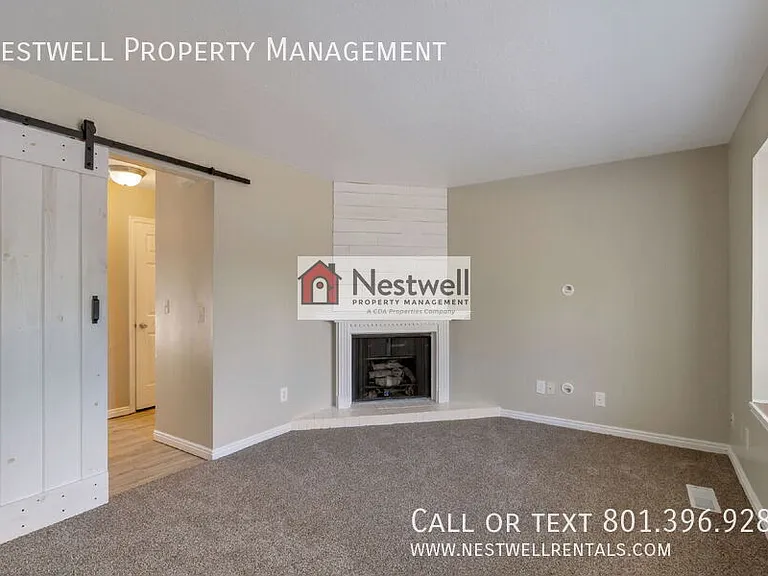 1419 Darling St #4 — Photo 9