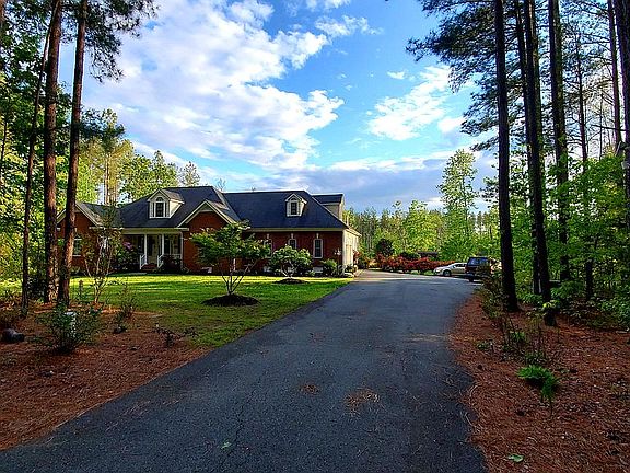 2nd image of 16177 Pug Swamp Ln