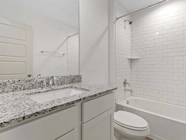 6685 Riplee St — Photo 5