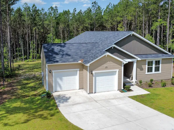 108 Rocking Horse Ln, Sanford, NC 27332