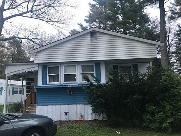 1st image of 25 Sycamore Dr
