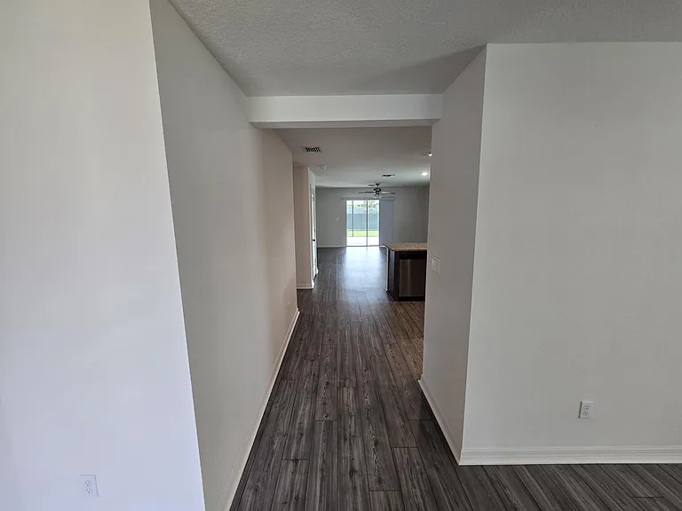 2198 SW Algiers St — Photo 23