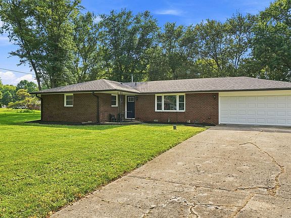 3rd image of 2407 Rita Ct
