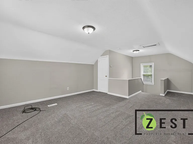 20056 Barlow St — Photo 19