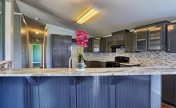 2nd image of 125 Kaitlyn Pl