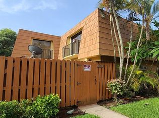1725 Park Meadows Dr APT 2, Fort Myers, FL 33907