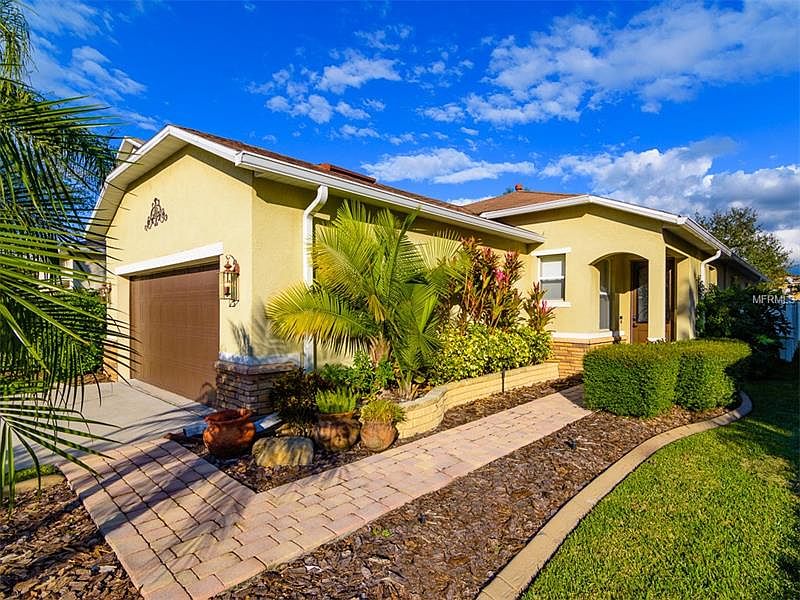1st image of 2410 Silvermoss Dr