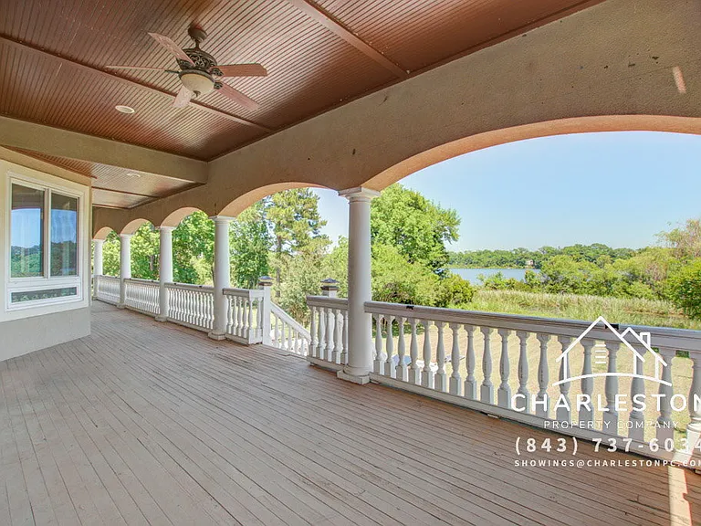 1739 Indigo Island Dr — Photo 28