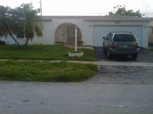 8660 NW 21st St, Sunrise, FL 33322