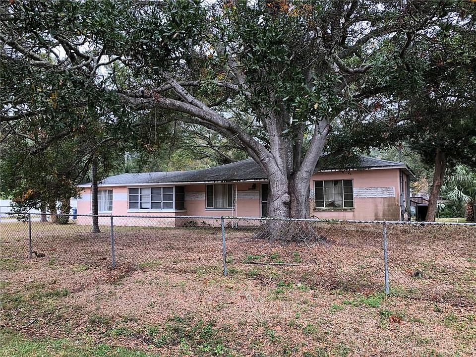 1st image of 2811 Sanders Dr