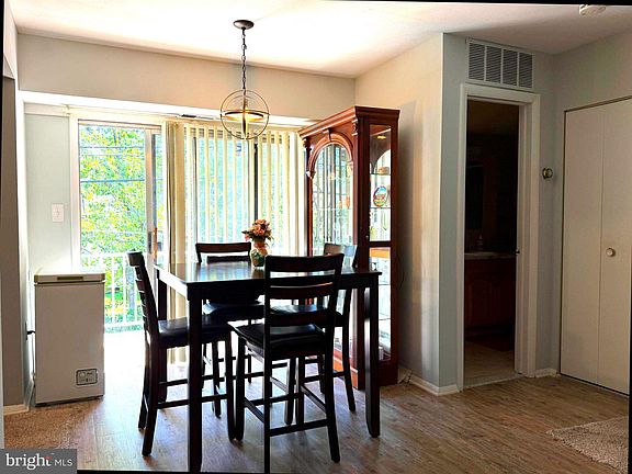 4th image of 56 Garden View Ter