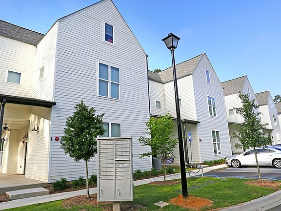 5th image of 1824 Greentree Ln
