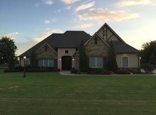 6956 N Garden Stone Ln, Owasso, OK 74055