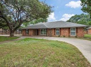 7628 Meadow Rd, Dallas, TX 75230