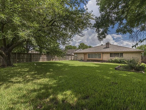 5th image of 16618 La Avenida Dr