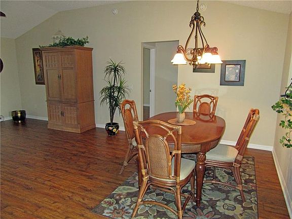 4th image of 3089 Maywood Ct