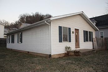 1st image of 249 N 3rd Ave