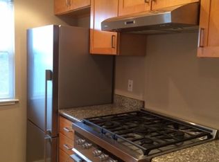 6415 Snake Rd, Oakland, CA 94611