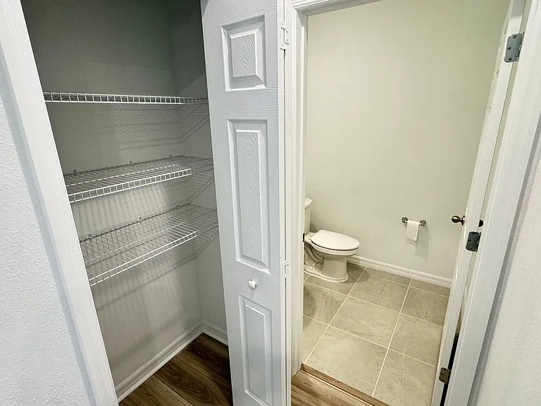 2401 White Tail St — Photo 11
